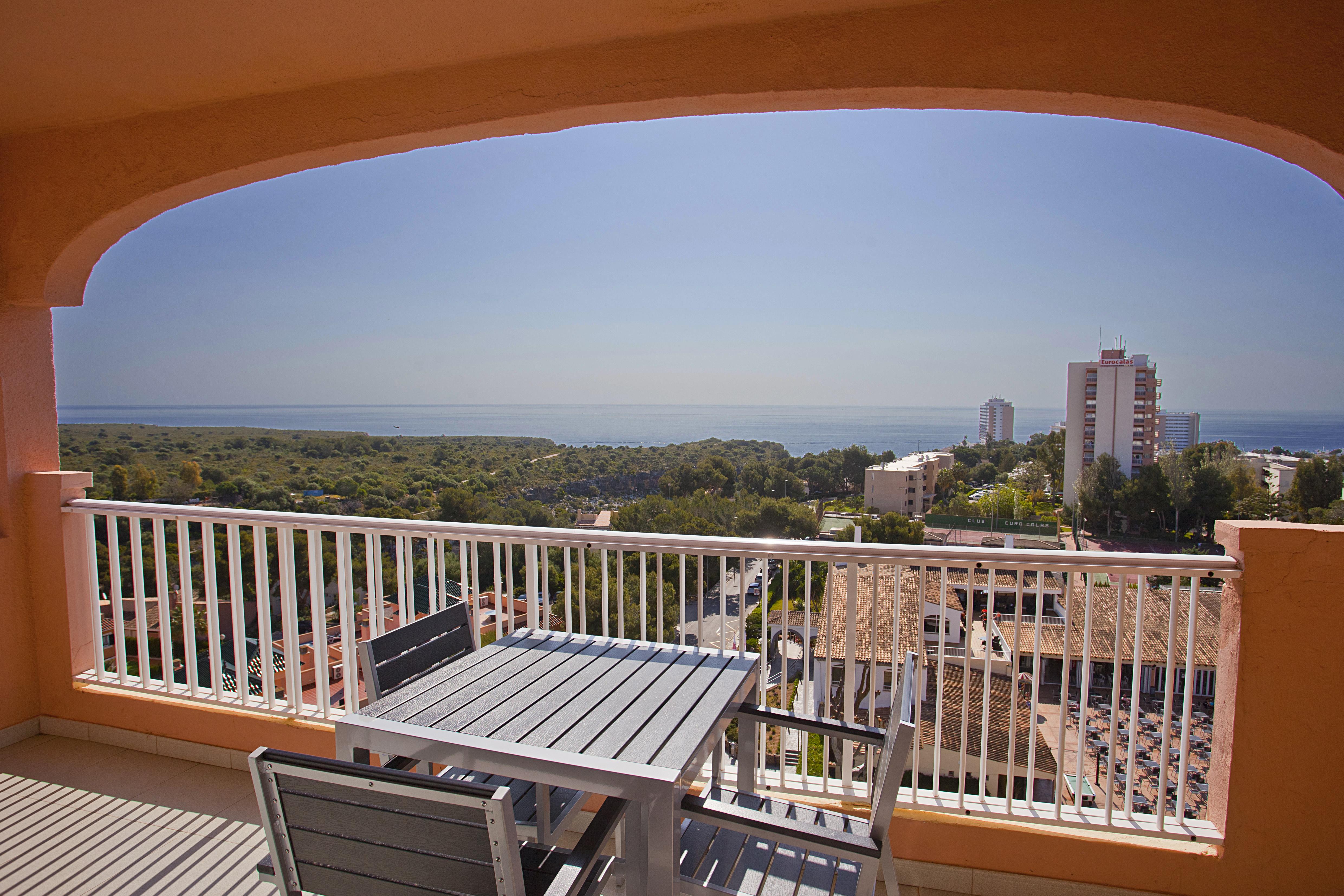 Hyb Eurocalas Aparthotel Cales de Mallorca
