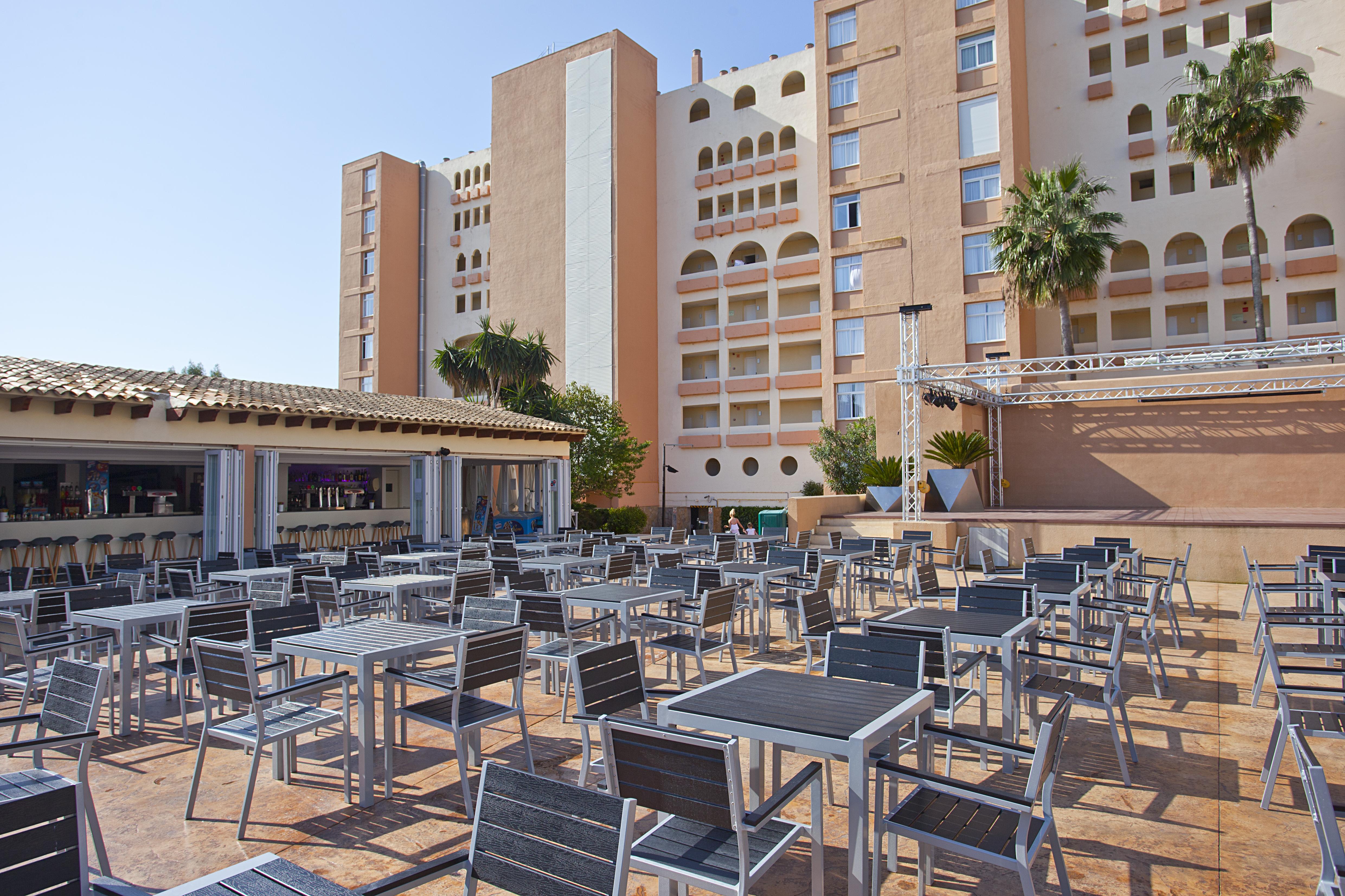 Apartahotel Hyb Eurocalas 4*